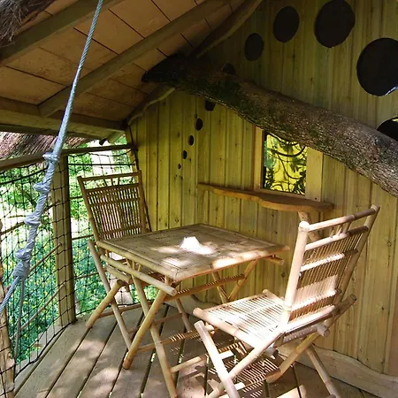 Hotel Parc De La Belle à Magne  Extérieur photo