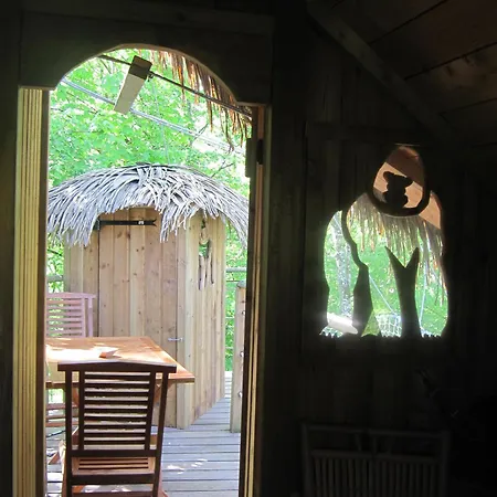 Hotel Parc De La Belle à Magne  Extérieur photo