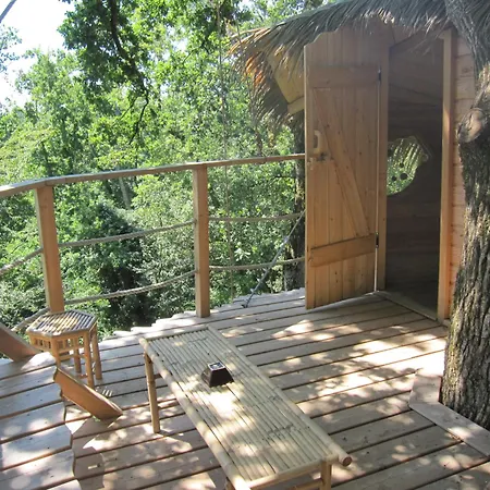 Hotel Parc De La Belle à Magne  Extérieur photo