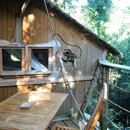 Hotel Parc De La Belle à Magne  Extérieur photo