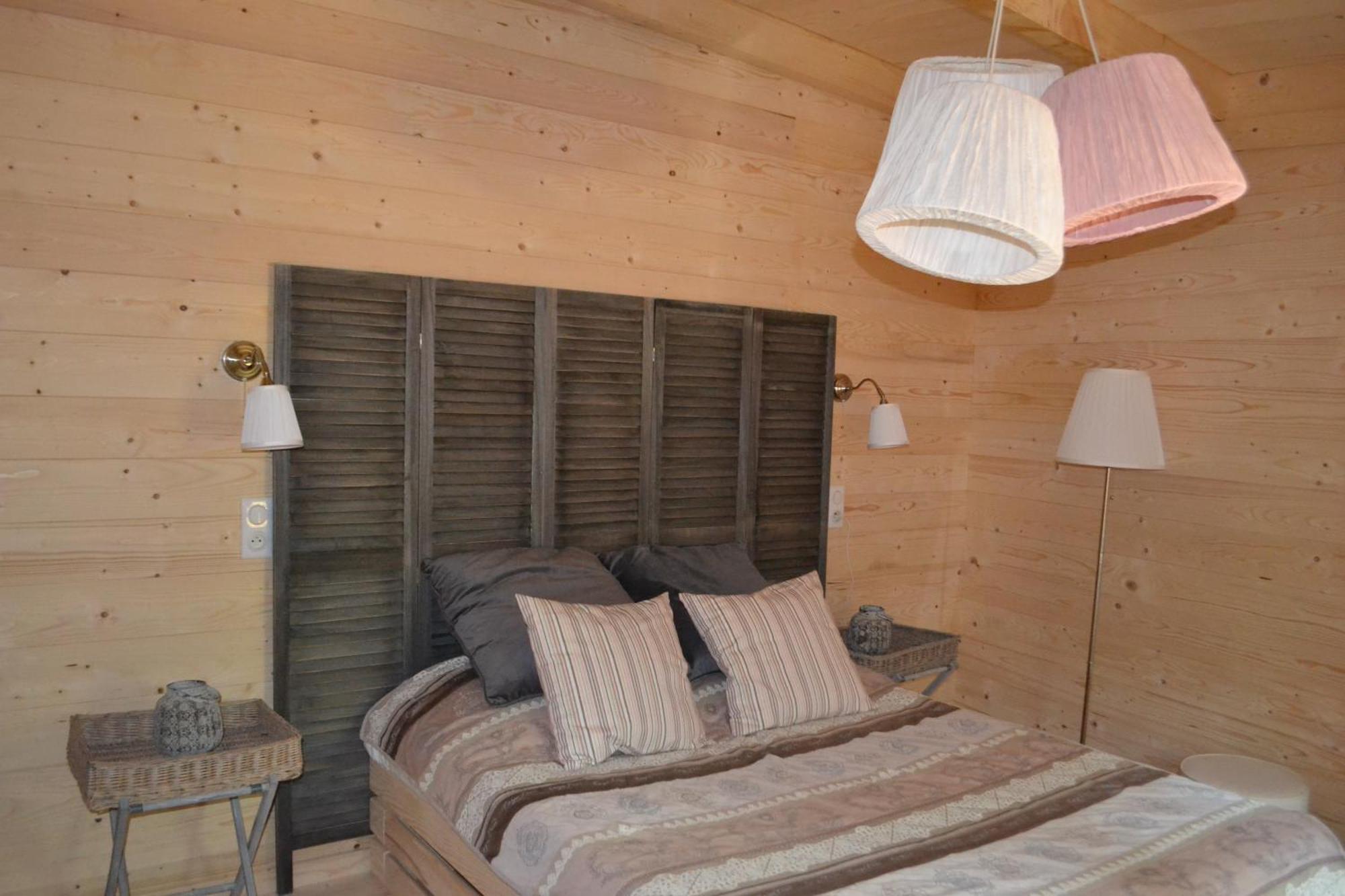 Parc De La Belle Camping Magne (Vienne)