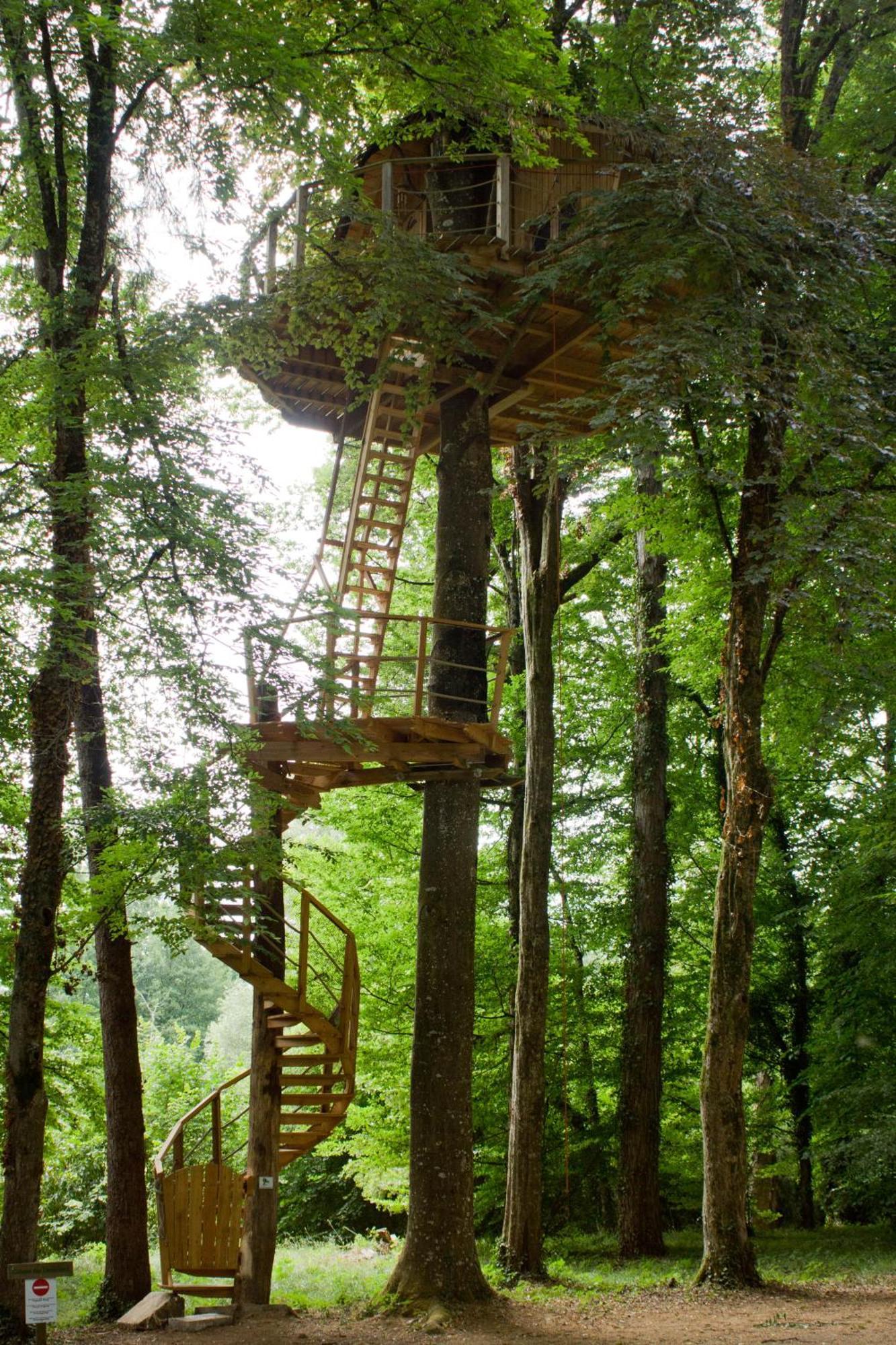 Camping Parc De La Belle Magne (Vienne)